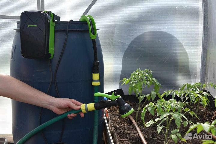 Насос аккумуляторный Greenworks для бочки