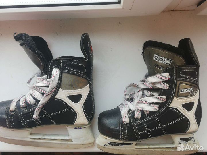 Коньки хоккейные ccm 28 размер