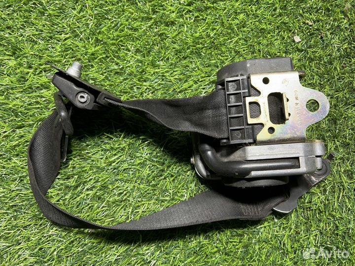 Ремень безопасности Mercedes-Benz E-Class (W211) 3