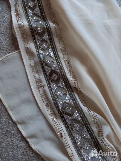 Платок с бисерами