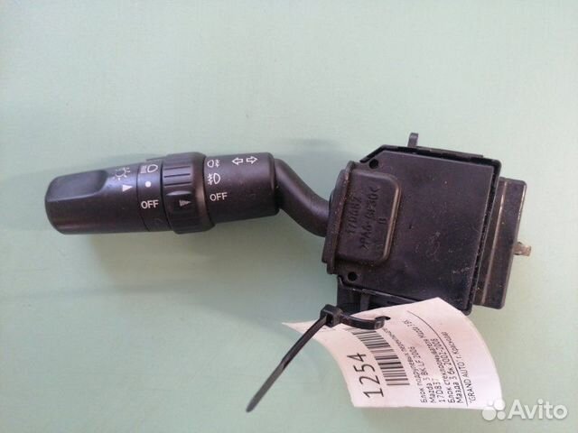 Блок подрулевых переключателей левый Mazda 3 BK LF