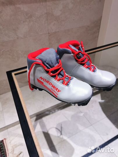 Лыжные ботинки Nordway 35