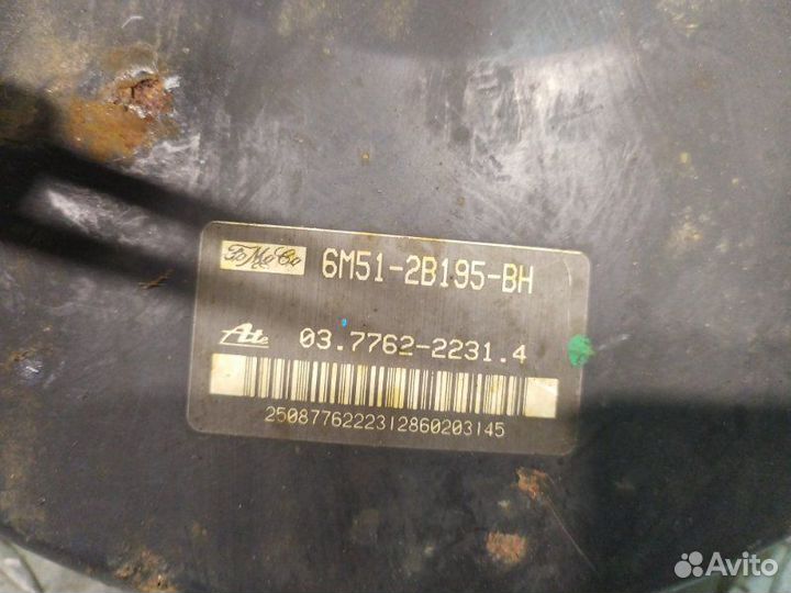 Главный тормозной цилиндр с вакуумником Ford Focus