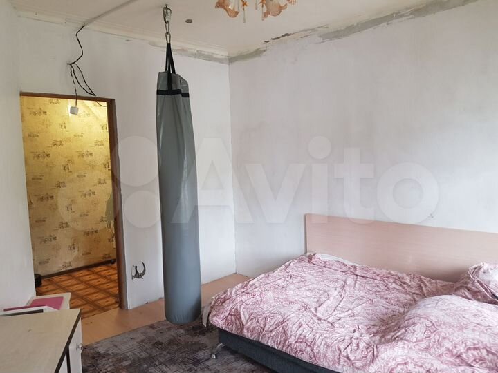 Доля в 3-к. квартире, 51,5 м², 2/2 эт.