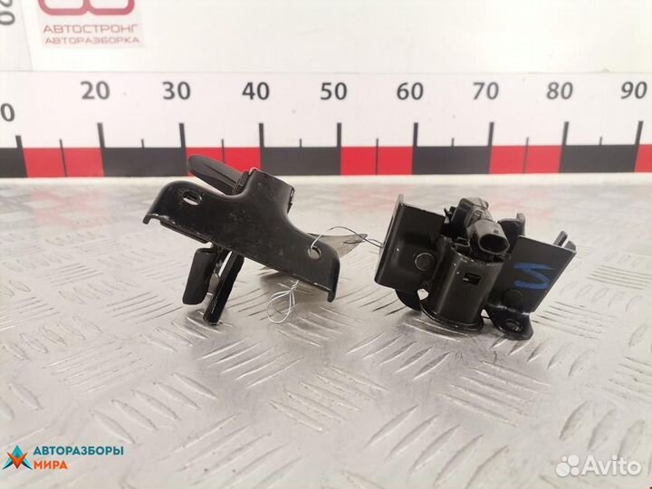 Замок капота Mercedes-Benz GL-Класс X164 рест