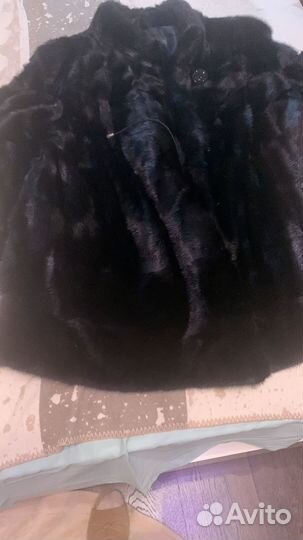 Продаётся шуба