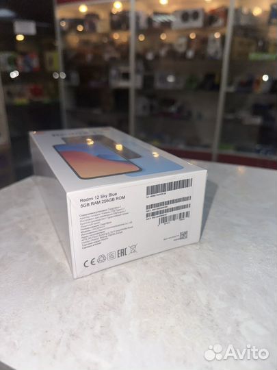 Xiaomi 12, 8/256 ГБ