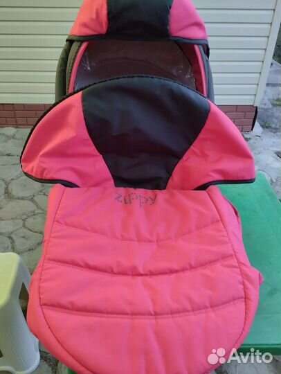Коляска zippy 3 в 1