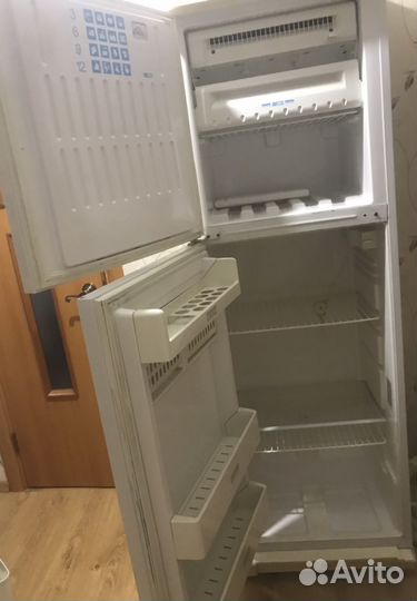 Холодильник на запчасти