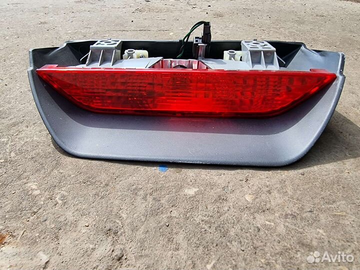 Стоп-сигнал дополнительный Hyundai Getz