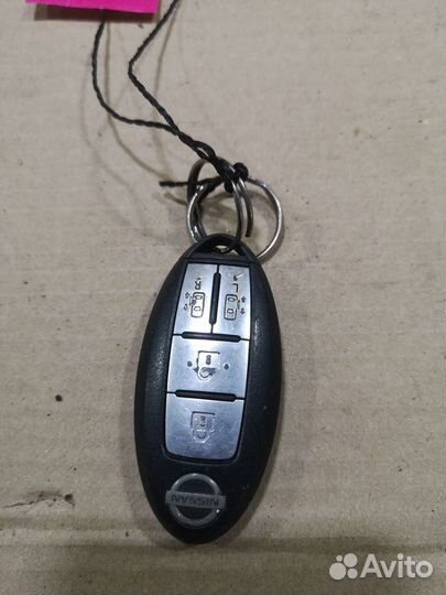 Ключ двери Nissan