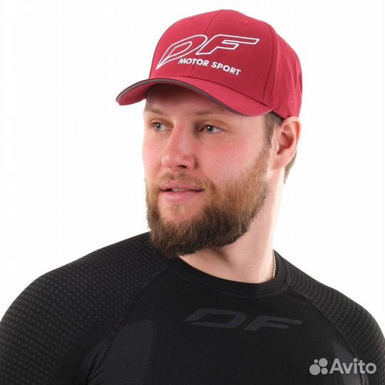 60882 Бейсболка Classic DF red