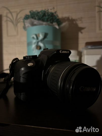 Зеркальный фотоаппарат canon