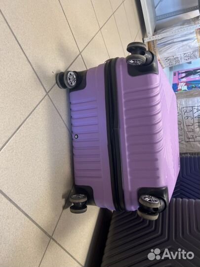 Чемодан на колесах, использован единожды