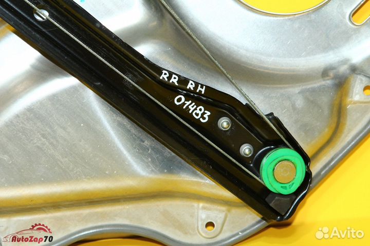 W204 C250 Стеклоподъемник задний правый