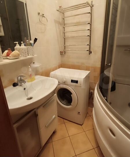 2-к. квартира, 62,3 м², 4/10 эт.