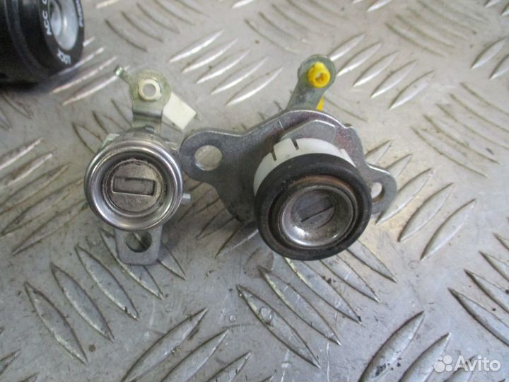 Замок зажигания Киа Рио 3 2012г