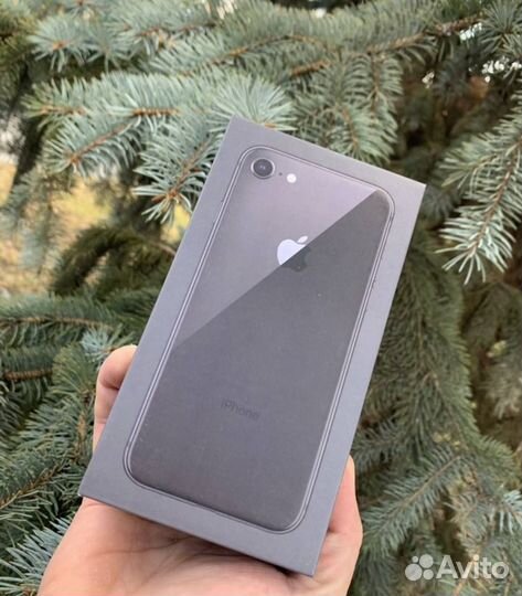 iPhone 8, 128 ГБ