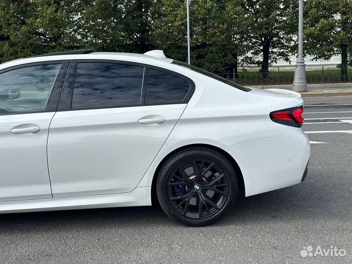 BMW 5 серия 3 AT, 2021, 31 132 км