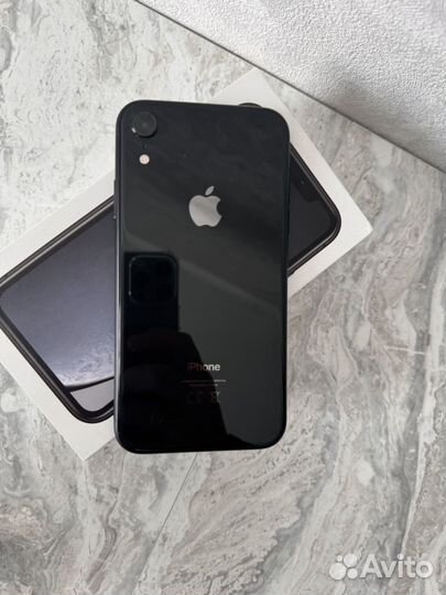 iPhone Xr, 64 ГБ
