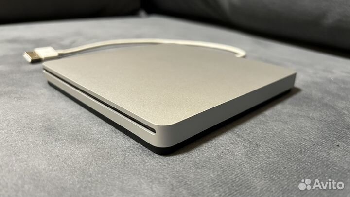 Оптический привод Apple USB SuperDrive
