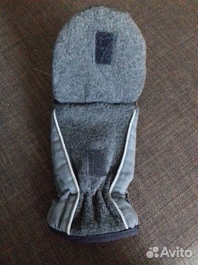 Варежки-перчатки с открытыми пальцами