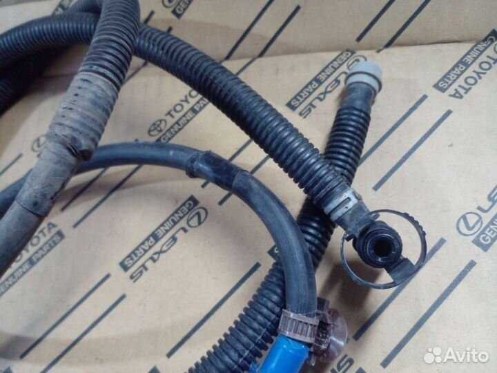 Шланг омывателя фар Lexus LX 450D