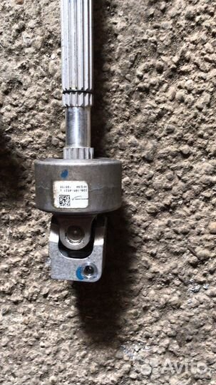 Продаю рулевой карданчик Бмв е60 Авторазбор