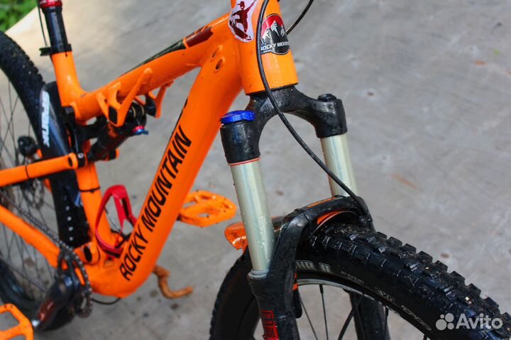 Велосипед двухподвес Rocky Mountain Thunderbolt