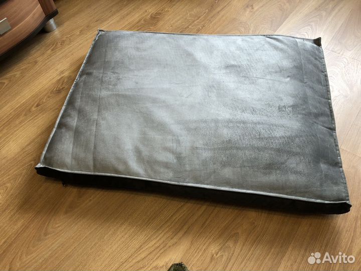 Лежанка для крупных собак