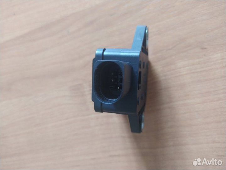 Датчик ускорения Volkswagen Passat B5+ седан ALZ 1