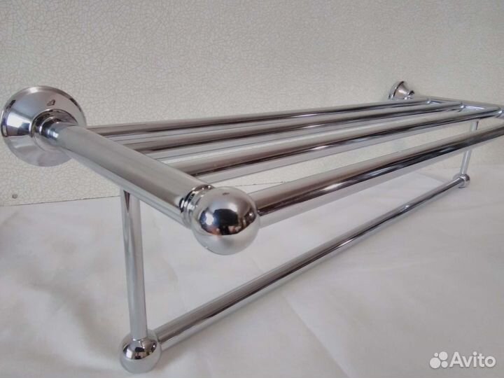 Держатель для полотенец с полкой