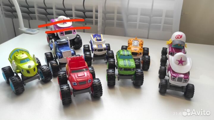 Вспыш и чудо машинки mattel