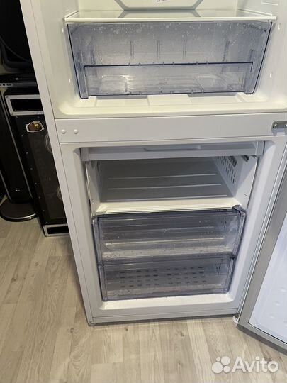 Холодильник Beko
