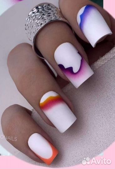 Маникюр и педикюр на дому и на выезд