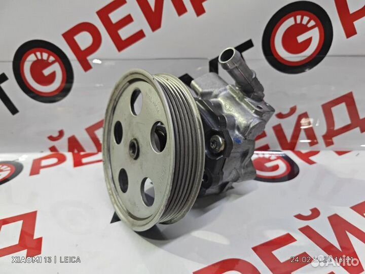 Насос гидроусилителя Audi Q5 8R cdnc 06.07.2009