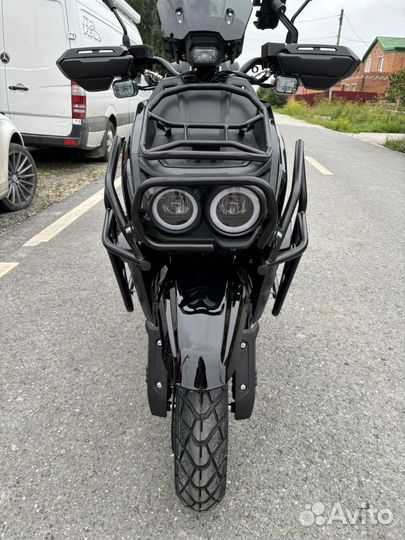 Скутер Танк 49сс (150сс)