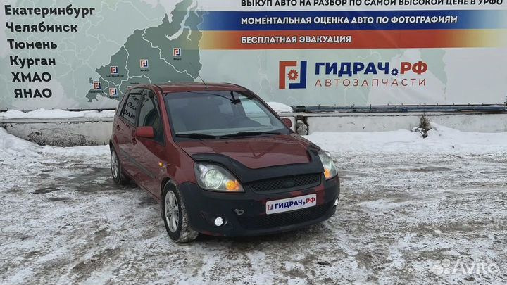 Фонарь задний правый Ford Fiesta (Mk VI) 1437625