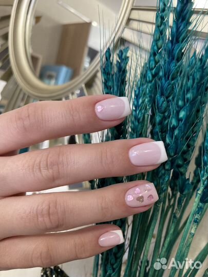 Гель-лак, наращивание ногтей, маникюр