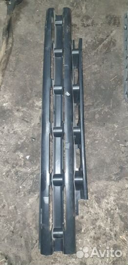 Усилитель бампера лада приора