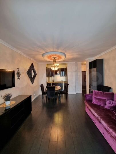 1-к. квартира, 56 м², 9/18 эт.