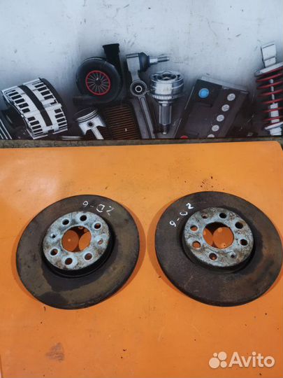 Диск тормозной Opel Corsa хетчбек А14XER 2014