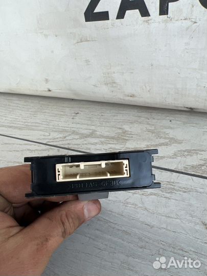 Lexus Rx4 блок управления полным приводом