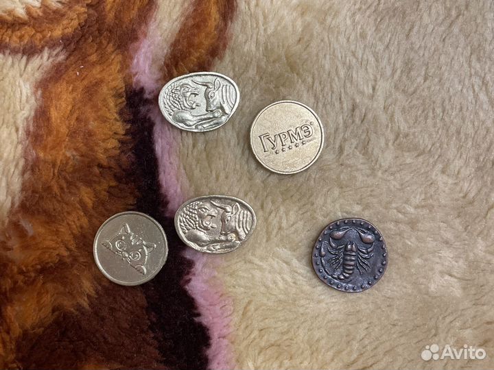 Монеты магнит