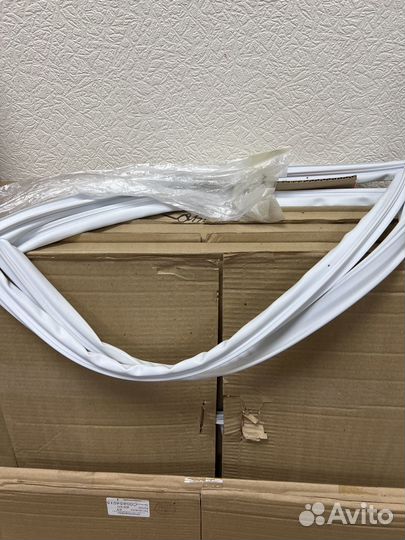 Уплотнители для холодильников Индезит, Атлант