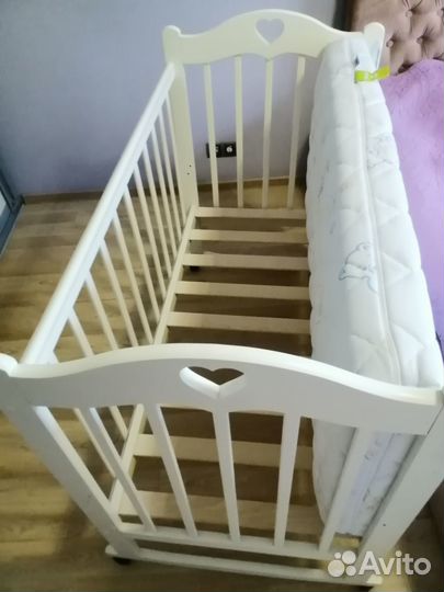 Детская кроватка 