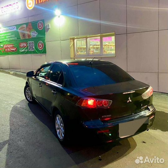 Mitsubishi Lancer 1.5 AT, 2011, 180 000 км