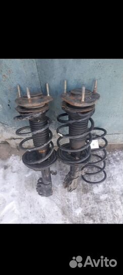 Амортизатор передний