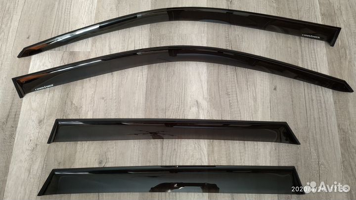 Дефлекторы на Х-5 е53 новые