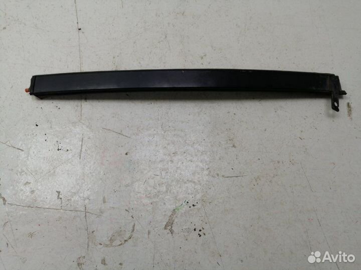 Направляющая стекла задняя правая Ford Fusion CBK